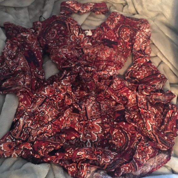 LF Seek Floral Romper With Choker SOLD - Picture 1 of 5